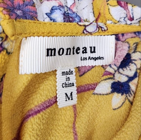 Garden Floral Sleeveless Blouse - Picture 8 of 9